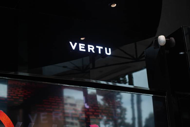 tien-mat-tat-mang-blog-vertuvietnam-3_8610b823e0524f4c9fccf3baad11dc88 Chọn mua điện thoại Vertu chính hãng để tránh
