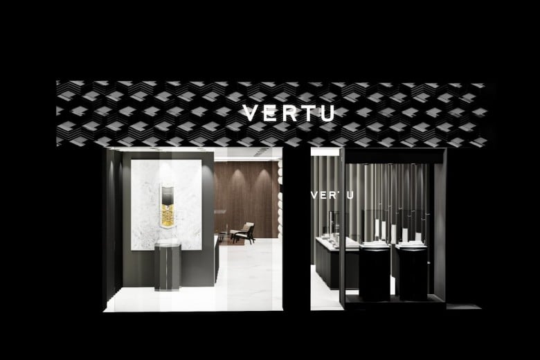 vertu-7_708acc4302544308b59457de29335928