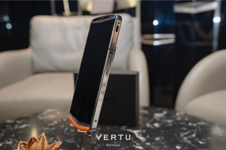 vertu-agent-q-vertu-vietnam-cau-hinh_671718bcc4fc4c56a4c36a20d1ed06fa-6