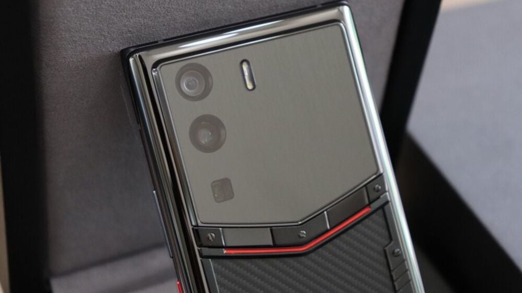 Điểm qua các dòng Vertu cảm ứng hiện nay: Có gì đặc biệt? Ưu điểm?